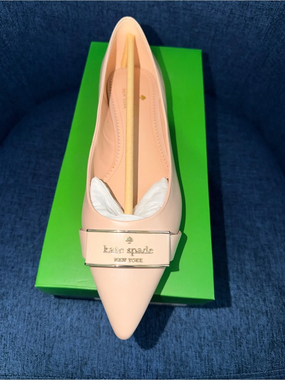 kate spade light pink and silver logo shoe box